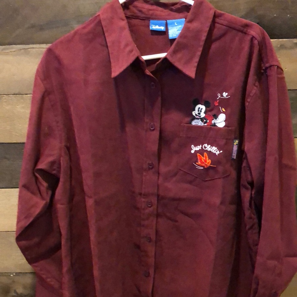 Disney Mickey Mouse Button Up Shirt Women's Size L Just Chillin'